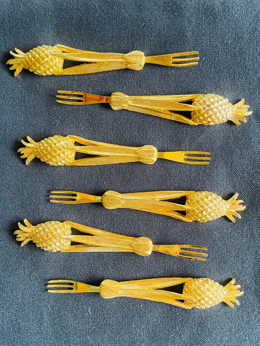 Six Tancraft Pineapple Hors D’Oeuvres Picks